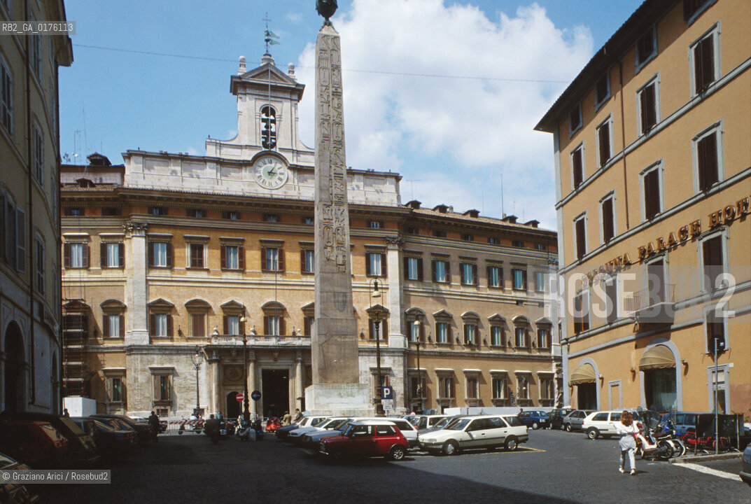 LAZIO, ROMA : PALAZZO DI MONTECITORIO - © 1995 Graziano Arici/Rosebud2 / GEO / PARLAMENTO