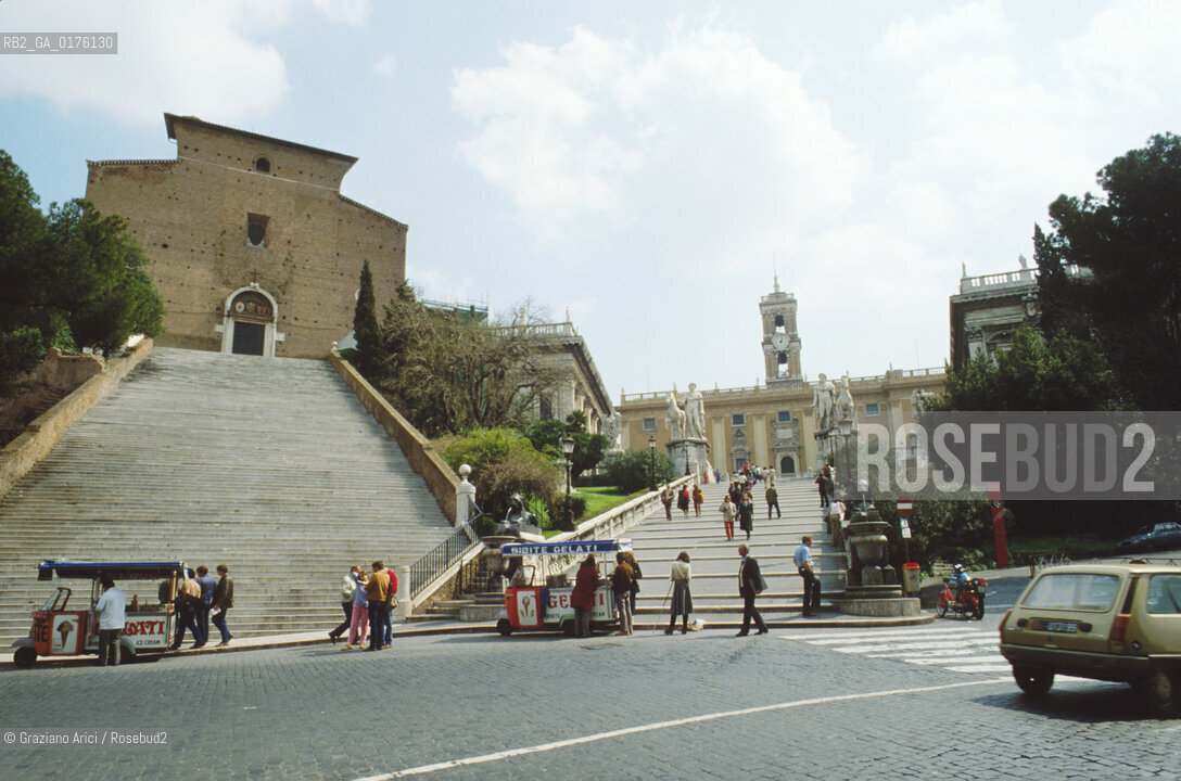 LAZIO, ROMA : CAMPIDOGLIO E S.MARIA IN ARACOELI - © 1995 Graziano Arici/Rosebud2 / GEO / CHIESA