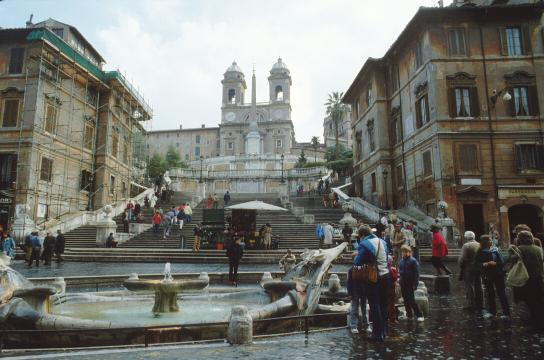 LAZIO, ROMA : PIAZZA DI SPAGNA  - © 1995 Graziano Arici/Rosebud2 / GEO /
