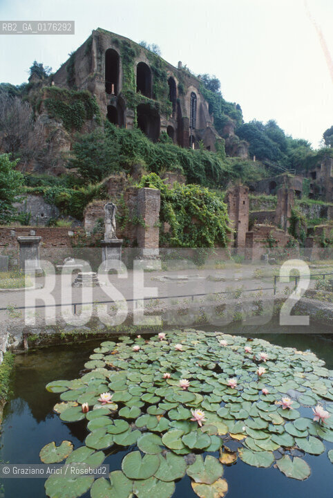 LAZIO, ROMA :  FORO ROMANO  - CASA DELLE VESTALI  - © 1995 Graziano Arici/Rosebud2 / GEO / ARCHEO /