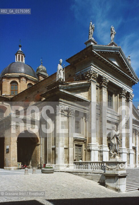 MARCHE, URBINO : IL DUOMO  - © 2002 Graziano Arici/Rosebud2 / GEO / CHIESA