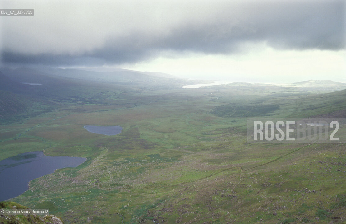 IRLANDA (KERRY) PENISOLA DI DINGLE : PANORAMA DA CONNOR PASS   - © 2002 Graziano Arici/Rosebud2 / GEO