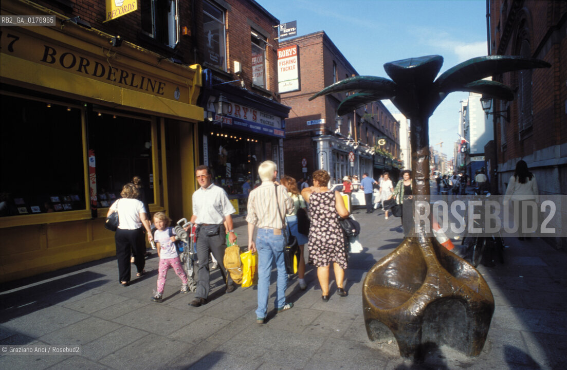 IRLANDA , DUBLINO : IL QUARIERE DI TEMPLE BAR   - © 2002 Graziano Arici/Rosebud2 / GEO /