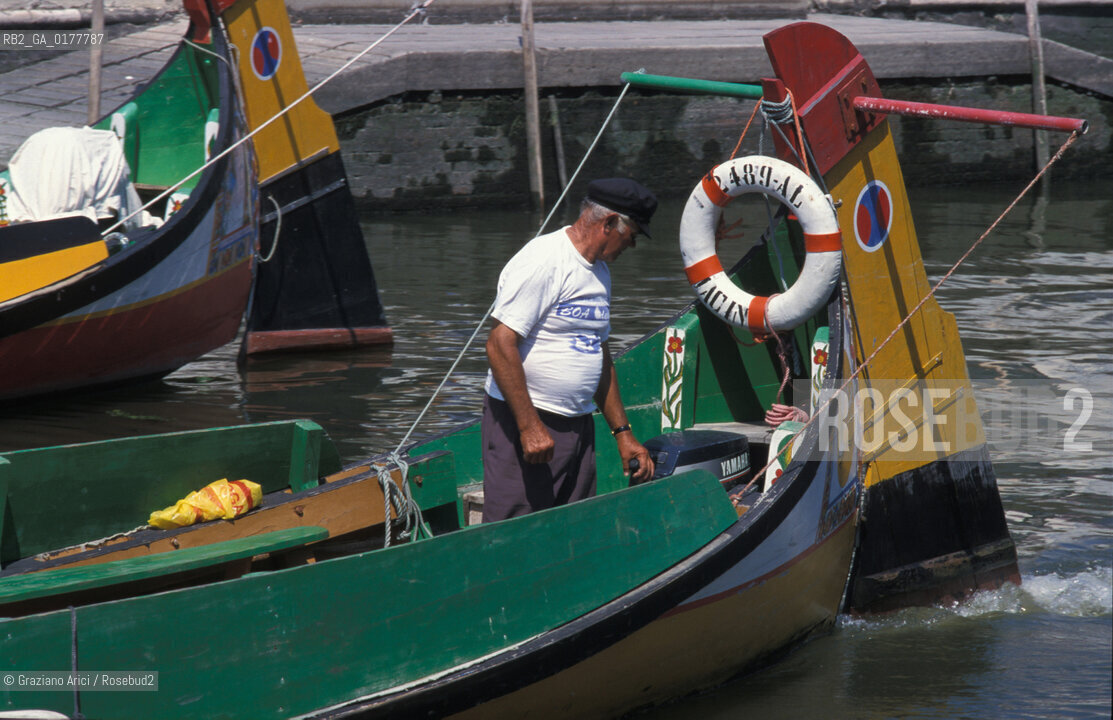 PORTOGALLO, (LE BEIRAS) AVEIRO : BARCHE DA PESCA     @ 2002 Graziano Arici/Rosebud2  / GEO