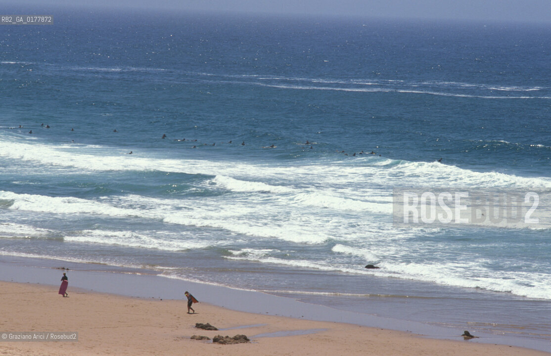 PORTOGALLO, (LISBONA) CABO DE ROCA - IL PUNTO PIU OCCIDENTALE DEL CONTINENTE EUROPEO     @ 2002 Graziano Arici/Rosebud2 / CAPO / SPIAGGIA / GEO