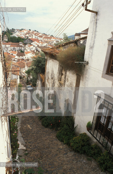 PORTOGALLO, (ALENTEJO) CASTELO DE VIDE :UNA STRADA DELLA JUDARIA    @ 2002 Graziano Arici/Rosebud2 /  EBREI / GEO