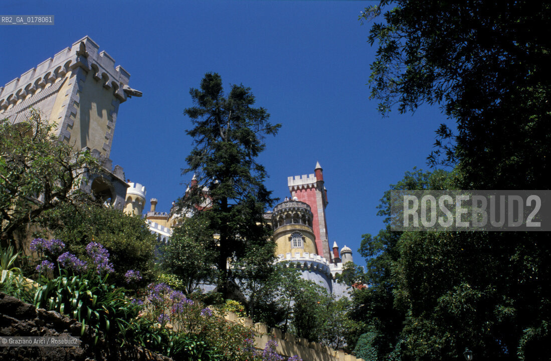 PORTOGALLO, (LISBONA) SINTRA : PALACIO DA PENA   @ 2002 Graziano Arici/Rosebud2 / ARCHITETTURA / GEO