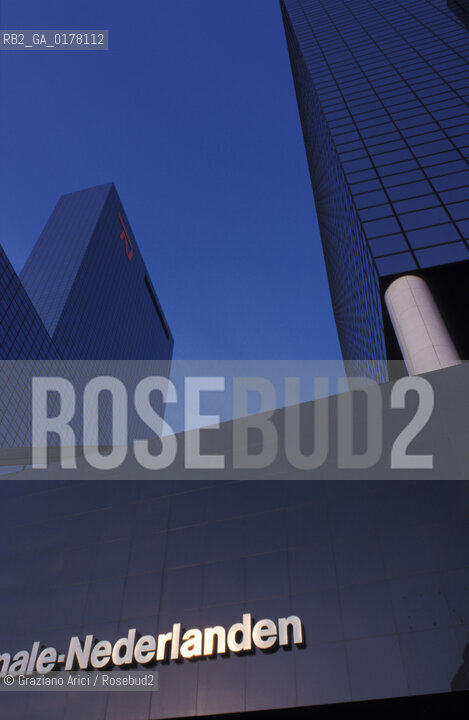OLANDA , ROTTERDAM : GRATTACIELI  -  © 2002 Graziano Arici/Rosebud2 / ARCHITETTURA CONTEMPORANEA / GEO