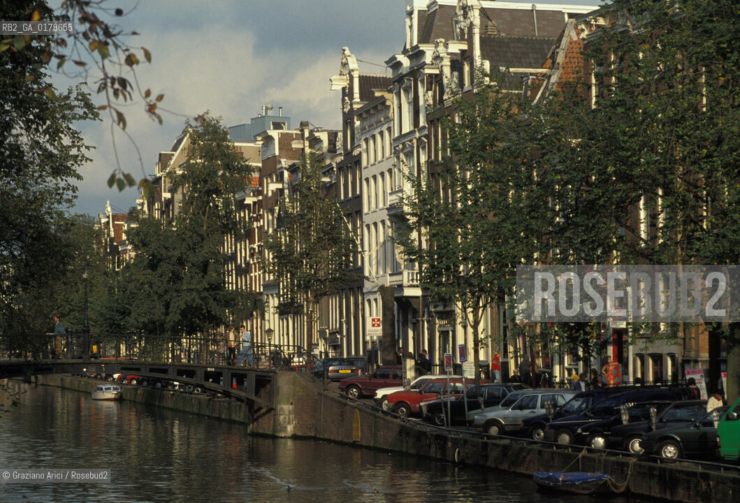 OLANDA , AMSTERDAM : CANALE  -  © 2002 Graziano Arici/Rosebud2 / GEO