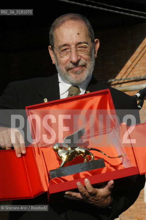 NEXT  VENICE BIENNALE 8. INTERNATIONAL ARCHITECTURE EXHIBITION -  THE GOLDEN LION FOR THE BEST PROJECT TO ALVARO SIZA VIEIRA - ©Graziano Arici/Rosebud2 - ARCHITETTURA  / ARCHITETTO