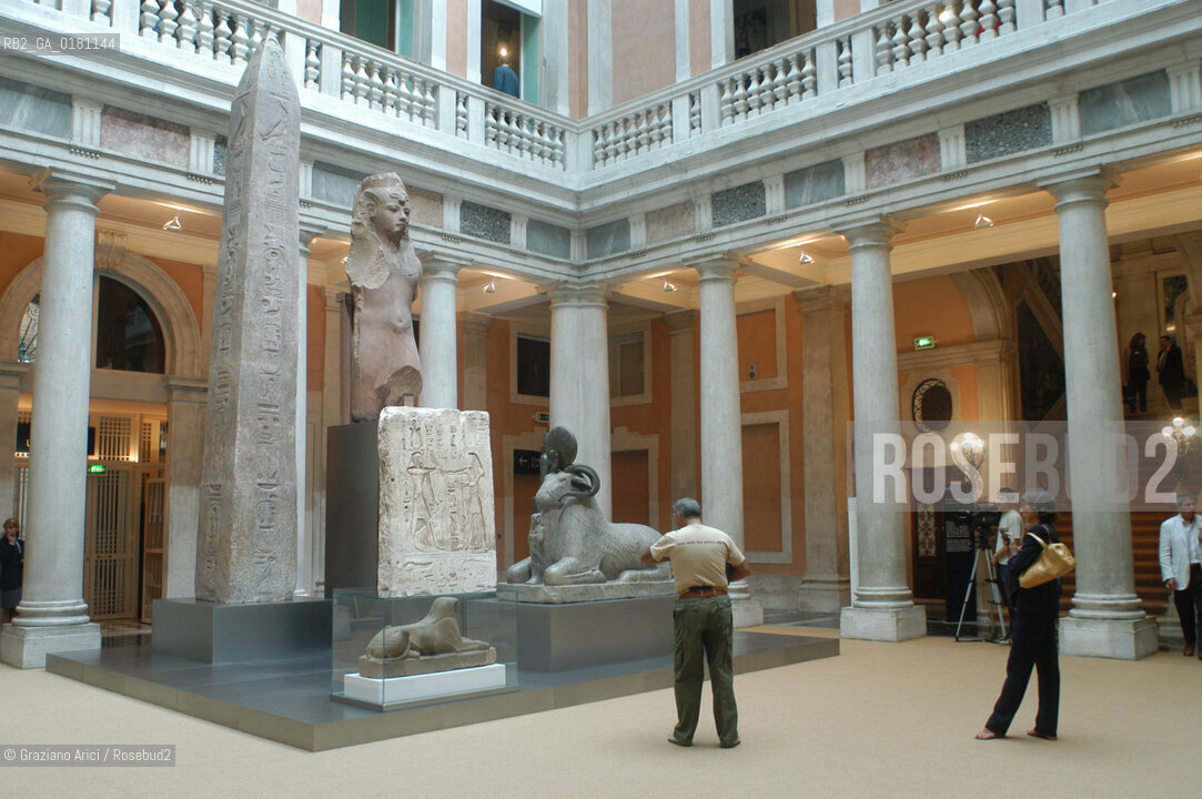 VENEZIA - 06/09/02 - PALAZZO GRASSI : MOSTRA I FARAONI - ©Graziano Arici/Rosebud2 - EGITTO