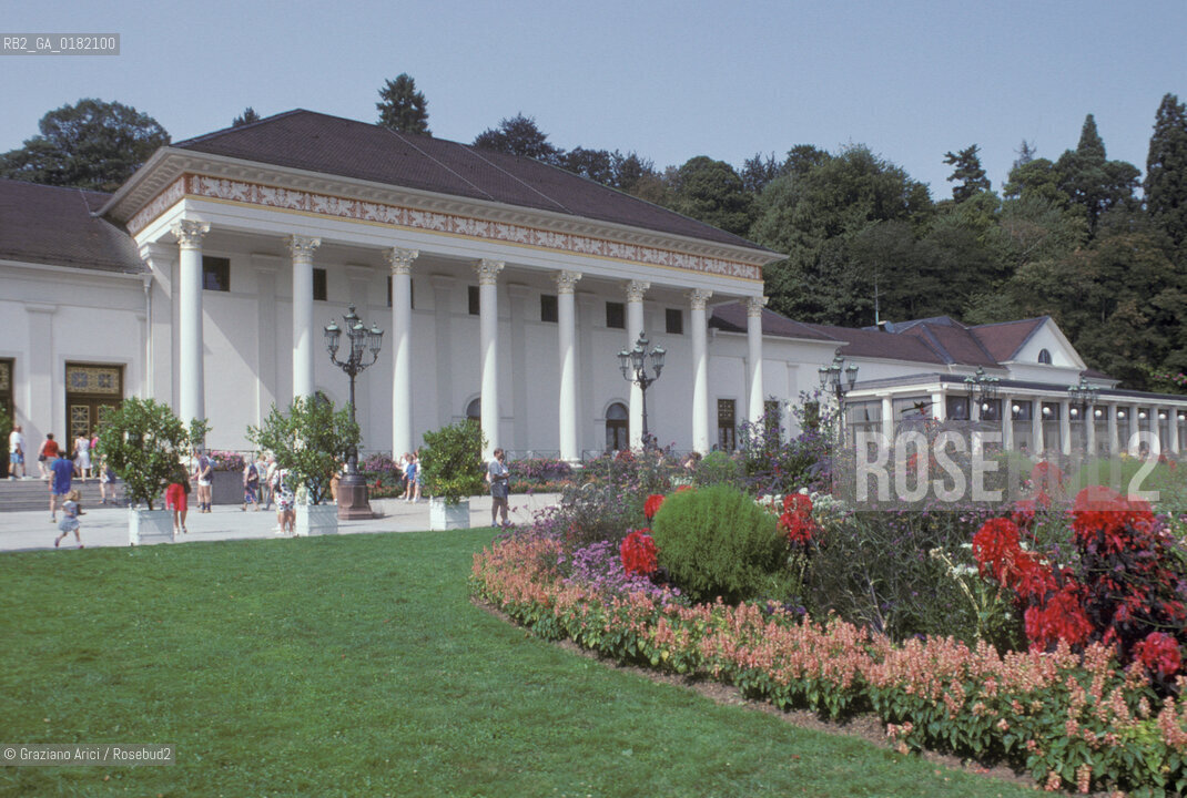 GERMANIA ( BADEN-WURTTEMBERG ) BADEN-BADEN : LA KURHAUS    - © 1996 Graziano Arici/Rosebud2 / GEO /  TERME