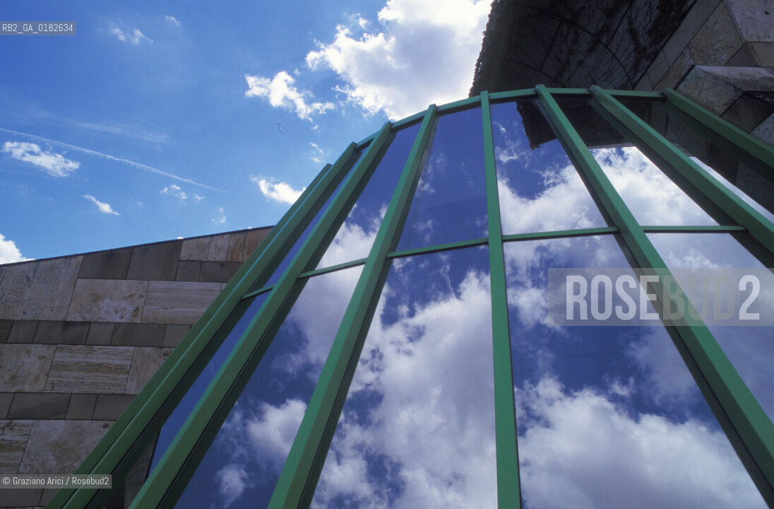 GERMANIA ( BADEN-WURTTENBERG ) STOCCARDA ( STUTTGART )  LA STAATSGALERIE DI JAMES STIRLING    - © 1996 Graziano Arici/Rosebud2 / GEO / ARCHITETTURA CONTEMPORANEA / MUSEO