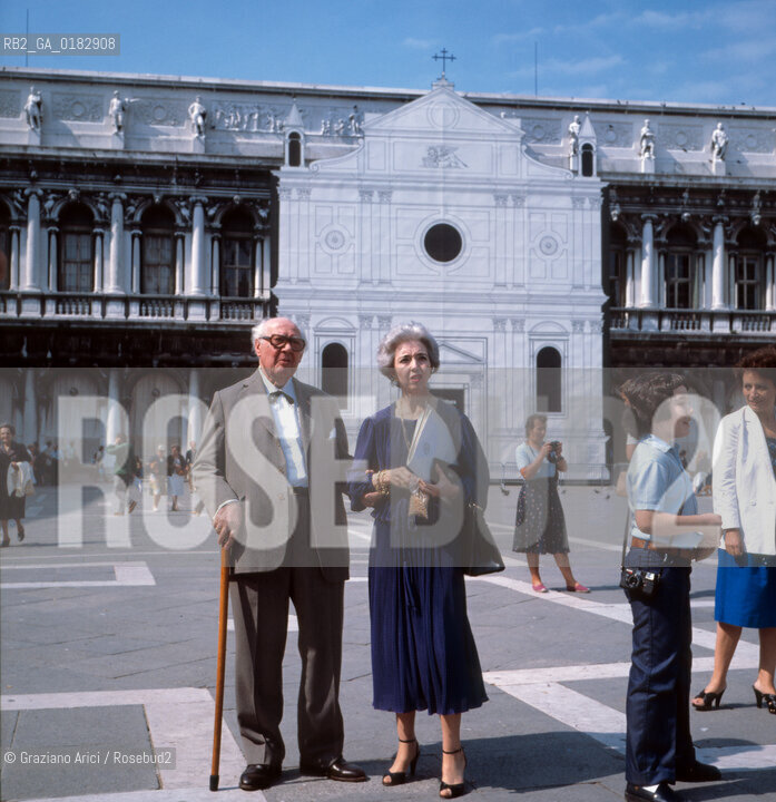 THE GUITARIST ANDRES SEGOVIA WITH HIS FAMILY - VENICE- 1980 © ARCHIVIO Graziano Arici/Rosebud2  / MUSICA / CHITARRISTA