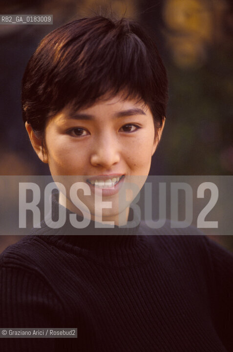 Nome: .GONG LI.Descrizione: .CINEMA ATTRICE.Credit: .Graziano Arici/Rosebud2/.Costo: .A.Nazione: .CINA.Città: ..Data: .1992