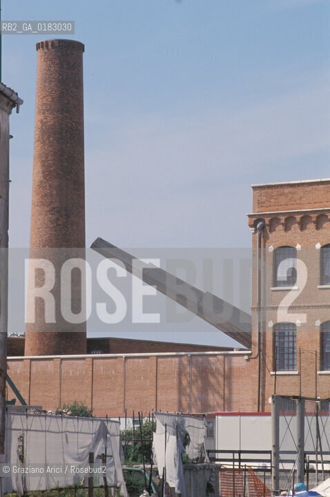 VENEZIA : IUAV - UNIVERSITA DI ARCHITETTURA - © 2002 Graziano Arici/Rosebud2 / COTONIFICIO / ARCHEOLOGIA INDUSTRIALE