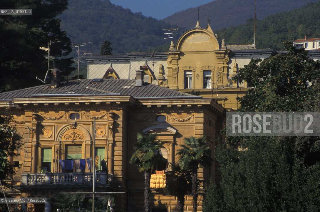 ( CROAZIA  ) ABBAZIA ( OPATJA ) : CASE  - © 2001 Graziano Arici/Rosebud2 / GEO /