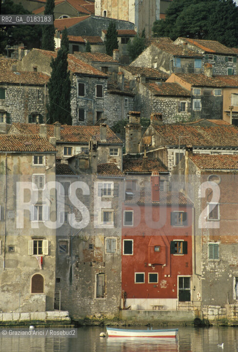 ( CROAZIA  ) ISTRIA -  ROVIGNO   :  CASE  - © 2001 Graziano Arici/Rosebud2 / GEO / LINGUA / MINORANZA