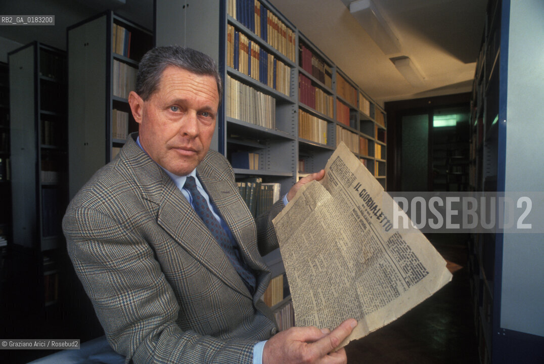 ( CROAZIA  ) ISTRIA -  ROVIGNO   :  GIOVANNI RADOSSI DIRETTORE DEL CENTRO RICERCHE STORICHE DELLUNIONE ITALIANA  - © 2001 Graziano Arici/Rosebud2 / GEO / LINGUA / MINORANZA .