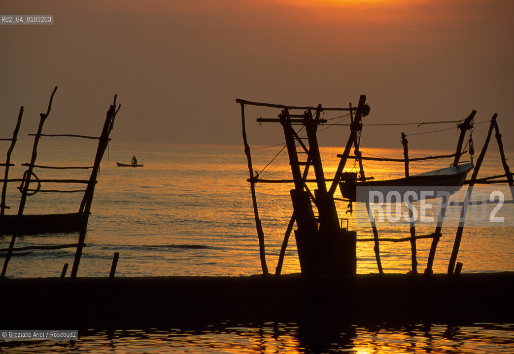 ( CROAZIA  ) ISTRIA -  UMAGO   :  LUNGOMARE   - © 2001 Graziano Arici/Rosebud2 / GEO / LINGUA / MINORANZA