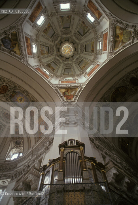 ( AUSTRIA ) SALISBURGO : DUOMO   - © 2001 Graziano Arici/Rosebud2 / GEO / CUPOLA