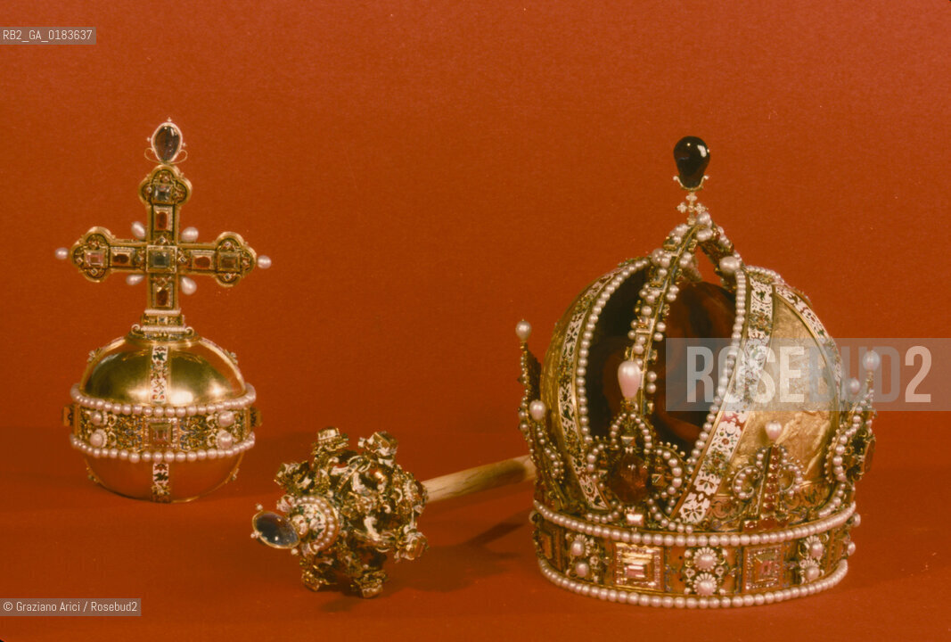 ( AUSTRIA ) VIENNA ( WIEN ) :  PALAZZO DELLHOFBURG : IL TESORO - LA CORONA DI RODOLFO II  - © 2001 Graziano Arici/Rosebud2 / GEO