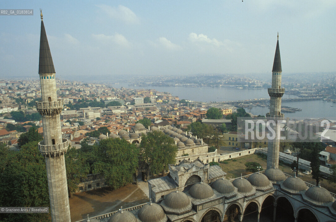 ( TURCHIA ) ISTANBUL :  PANORAMA DALLA MOSCHEA DI SOLIMANO D I SINAN   - © 2001 Graziano Arici/Rosebud2 / GEO / ARCHITETTURA ISLAMICA
