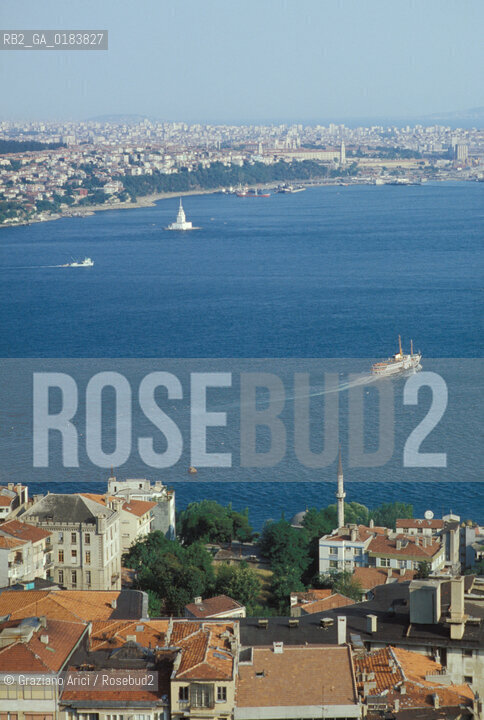 ( TURCHIA ) ISTANBUL :  PANORAMA  DEL BOSFORO  - © 2001 Graziano Arici/Rosebud2 / GEO /