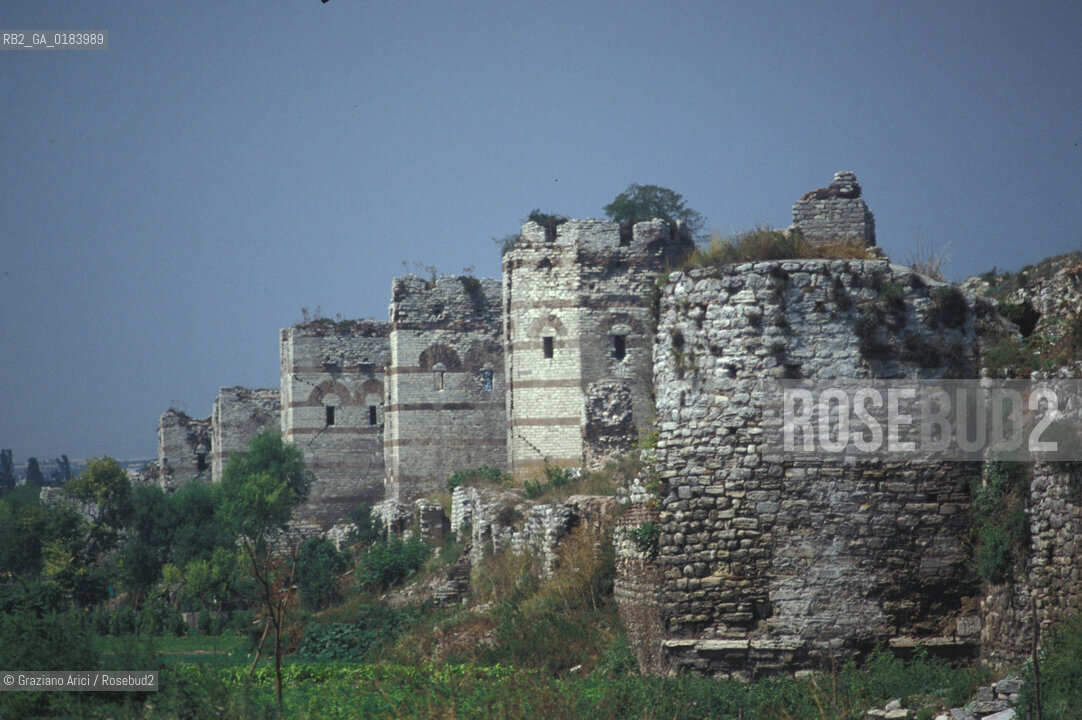 ( TURCHIA ) ISTANBUL : MURA CONTINENTALI  - © 1986 Graziano Arici/Rosebud2 / GEO /
