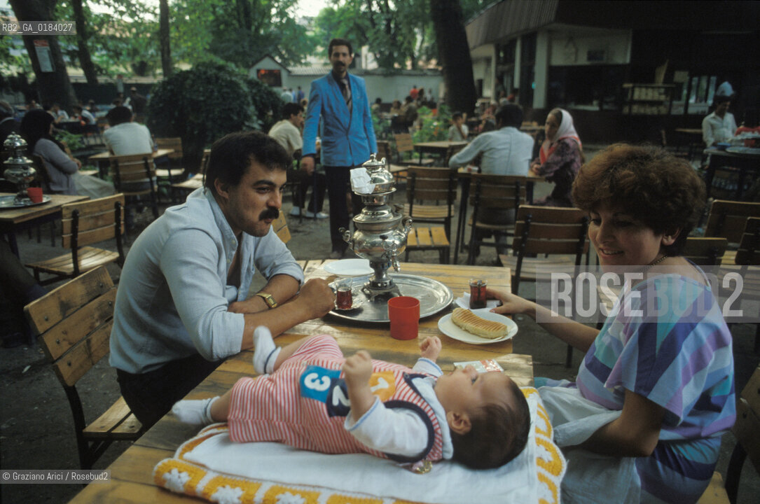 ( TURCHIA ) ISTANBUL :  PARCO GULHANE   - © 1986 Graziano Arici/Rosebud2 / GEO / THE SAMOVAR