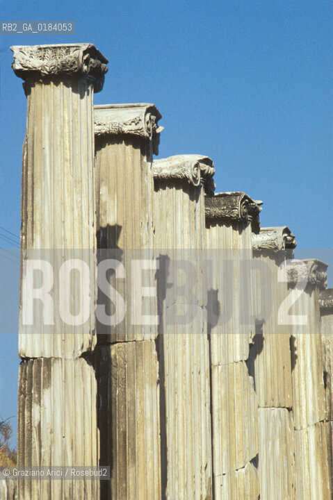 ( TURCHIA ) PERGAMO ( BERGAMA ) : ROVINE DELLASKLEPIEION -  © 1986 Graziano Arici/Rosebud2 / GEO /