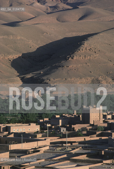 ( MAROCCO ) MAROCCO DEL SUD : OASI DI TINEGHIR  - © 1996 Graziano Arici/Rosebud2 / GEO