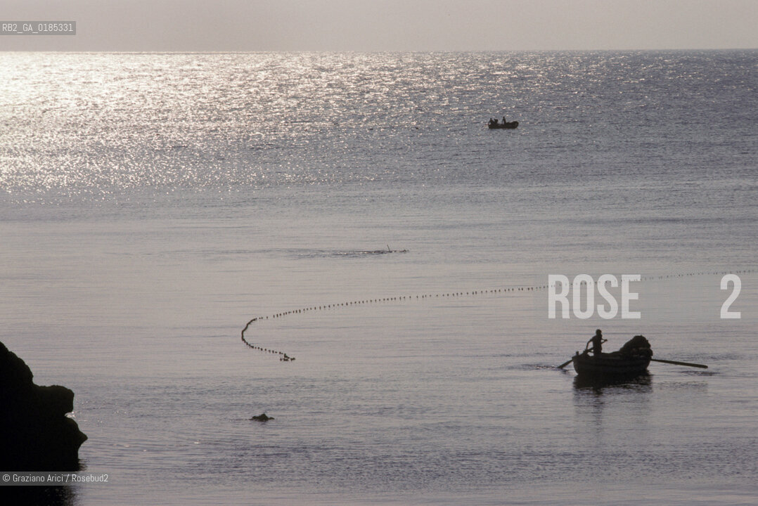 ( TUNISIA ) PORTO DI MAHDIA : BARCHE DA PESCA  - © 1996 Graziano Arici/Rosebud2 / GEO