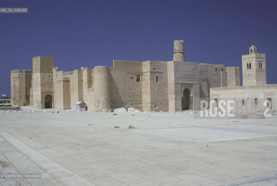 ( TUNISIA ) MONASTIR  : IL RIBAT ( MONASTERO ISLAMICO )  - © 1996 Graziano Arici/Rosebud2 / GEO