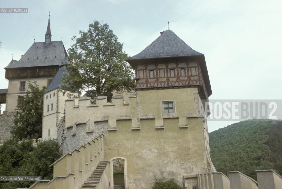 ( REPUBBLICA CECA ) -  BOEMIA  -  IL CASTELLO DO KARLSTEJN   - © 1986 Graziano Arici/Rosebud2 / GEO