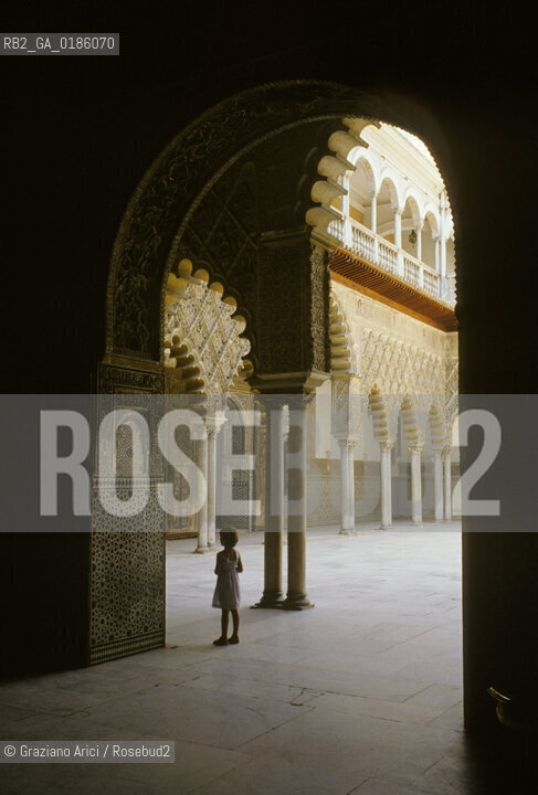 ( SPAGNA  ) ANDALUSIA  SIVIGLIA  : IL PALAZZO DELLALCAZAR GIARDINO    © 1980 Graziano Arici/Rosebud2 / GEO ARCHITETTURA ARABO ANDALUSA