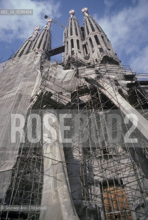 ( SPAGNA  ) CATALOGNA BARCELLONA : LA CATTEDRALE DE LA SAGRADA FAMILIA DI ANTONIO GAUDI   © 1990 Graziano Arici/Rosebud2 / GEO ARCHITETTURA MODERNA