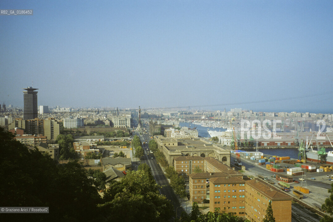 ( SPAGNA  ) CATALOGNA BARCELLONA : IL PORTO   © 1990 Graziano Arici/Rosebud2 / GEO