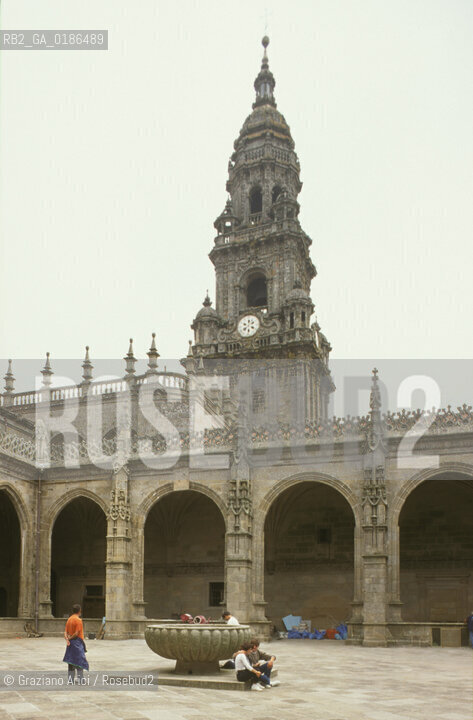 ( SPAGNA  ) GALIZIA SANTIAGO DE COMPOSTELA : LA CATTEDRALE IL CHIOSTRO   © 2000 Graziano Arici/Rosebud2 / GEO