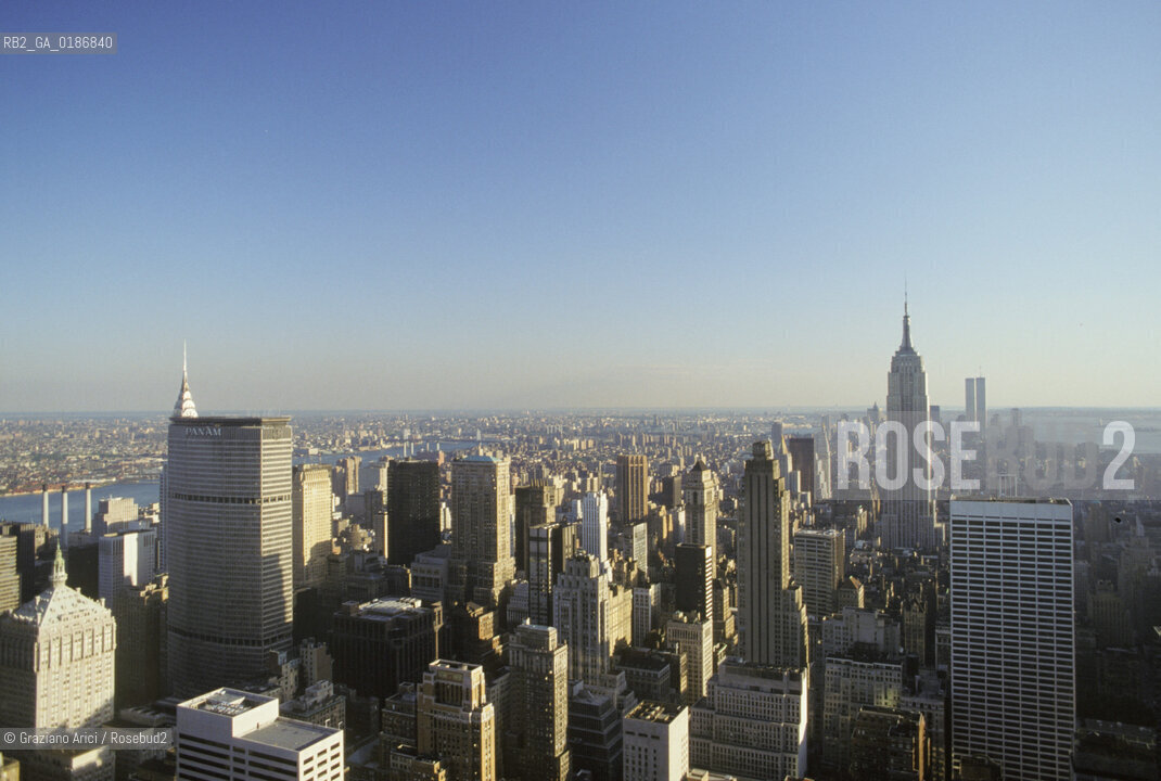 ( STATI UNITI DAMERICA - USA  ) NEW YORK CITY : LA CITTA VISTA DA UN GRATTACIELO   - © 1986 Graziano Arici/Rosebud2 / GEO