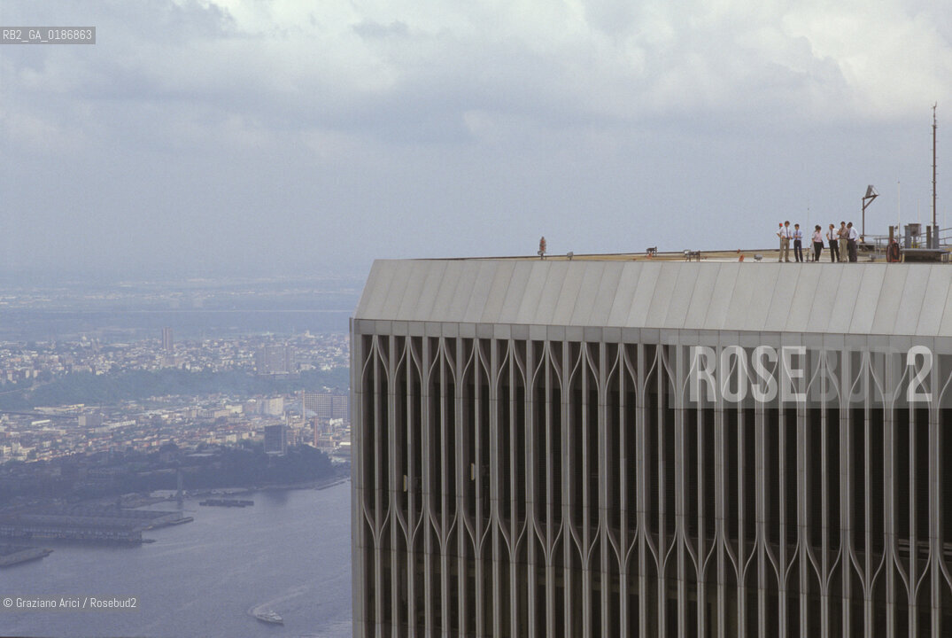 ( STATI UNITI DAMERICA - USA  ) NEW YORK CITY : LA CITTA VISTA DAL GRATTACIELO WORD TRADE CENTER  - © 1986 Graziano Arici/Rosebud2 / GEO