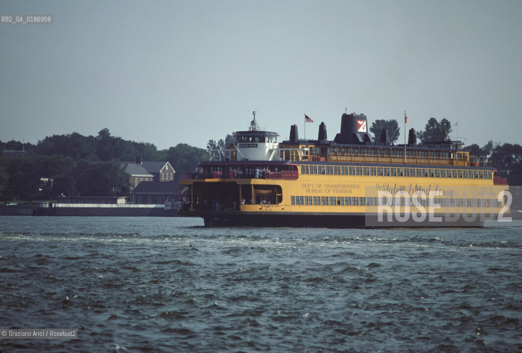 ( STATI UNITI DAMERICA - USA  ) NEW YORK CITY : IL FERRY PER STATEN ISLAND    - © 1986 Graziano Arici/Rosebud2 / GEO