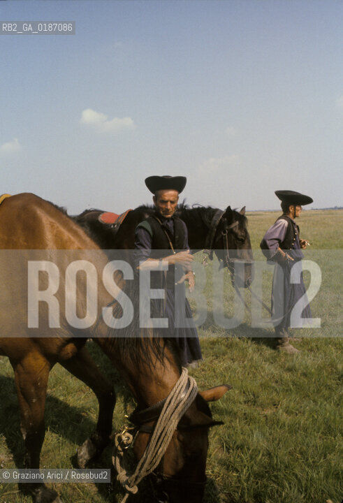 ( UNGHERIA  ) LA PUSZTA DI HORTOBAGY  ALLEVATORE CAVALIERE © 2000 Graziano Arici/Rosebud2 / GEO