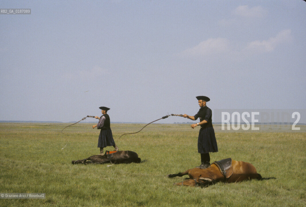 ( UNGHERIA  ) LA PUSZTA DI HORTOBAGY  ALLEVATORE CAVALIERE © 2000 Graziano Arici/Rosebud2 / GEO