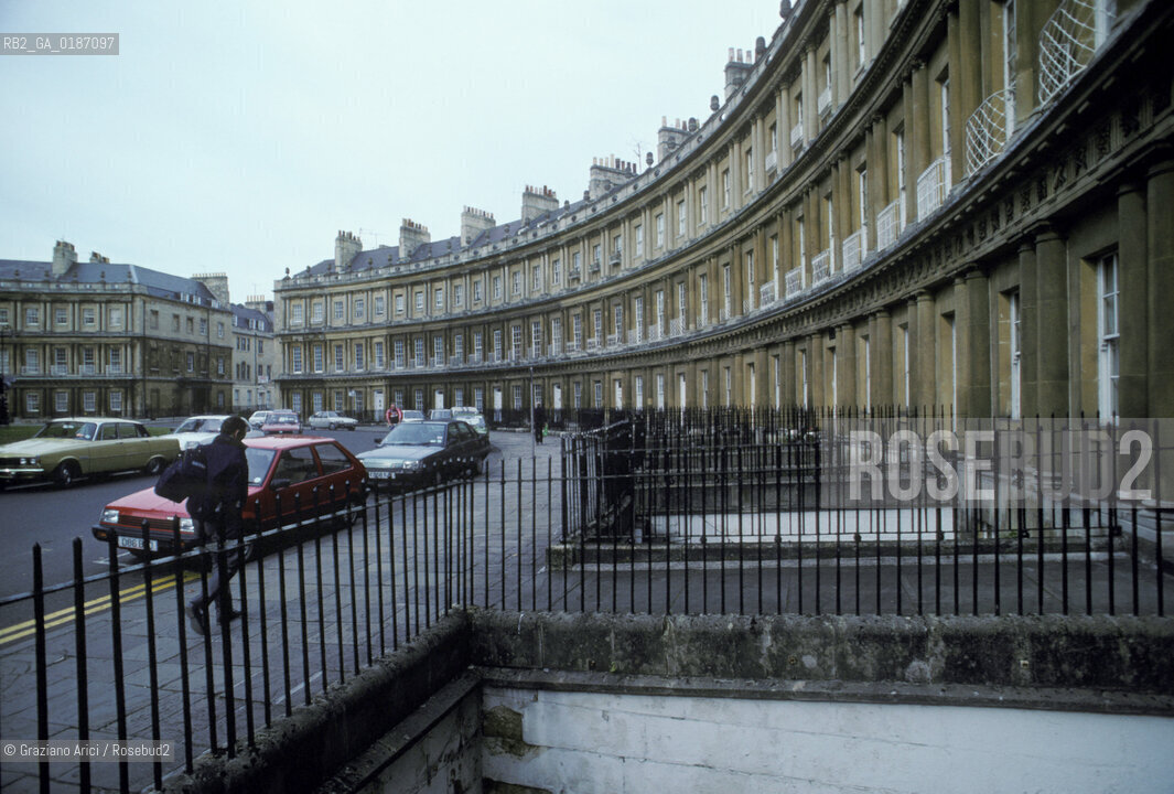 ( GRAN BRETAGNA  ) BATH : IL ROYAL CRESCENT  © 1990 Graziano Arici/Rosebud2 / GEO / AVON / ARCHTETTURA NEOCLASSICA