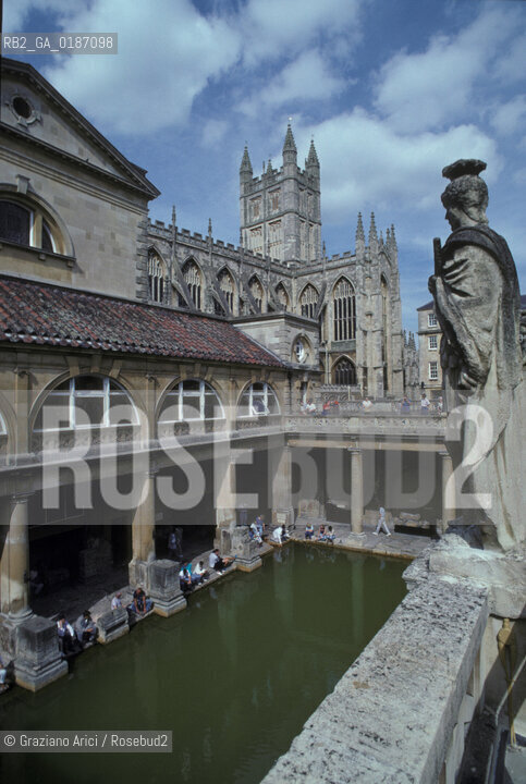 ( GRAN BRETAGNA  ) BATH : I ROMAN BATHS BAGNI ROMANI  © 1990 Graziano Arici/Rosebud2 / GEO / AVON / ACQUA