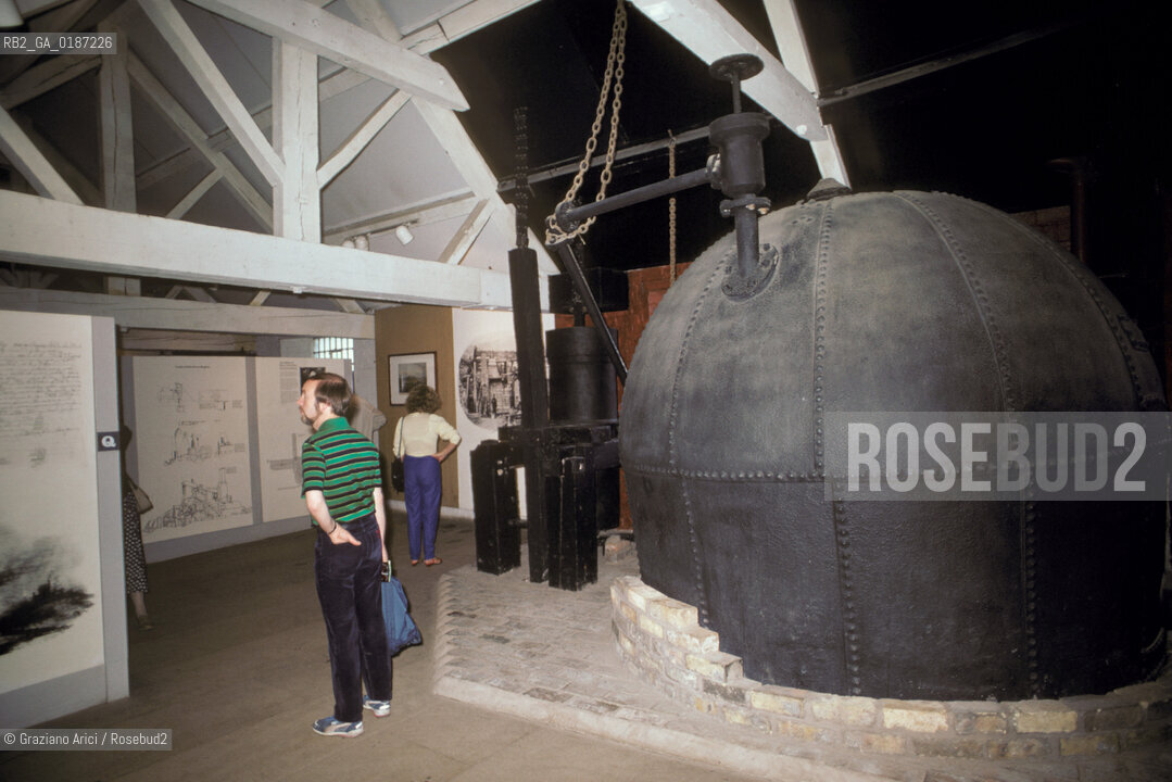 ( GRAN BRETAGNA  )  IRONBRIDGE  : MUSEO SULLA RIVOLUZIONE INDUSTRIALE  © 1990 Graziano Arici/Rosebud2 / GEO / SHROPSHIRE /  ARCHEOLOGIA INDUSTRALE