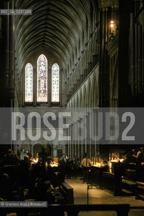 ( GRAN BRETAGNA  )  SALISBURY  : LA CATTEDRALE  © 1990 Graziano Arici/Rosebud2 / GEO / WILTSHIRE