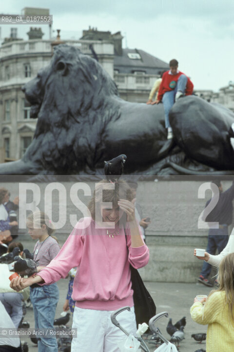 ( GRAN BRETAGNA  )  LONDRA  :LA PIAZZA TRAFALGAR SQUARE  © 1990 Graziano Arici/Rosebud2 / GEO COLOMBO