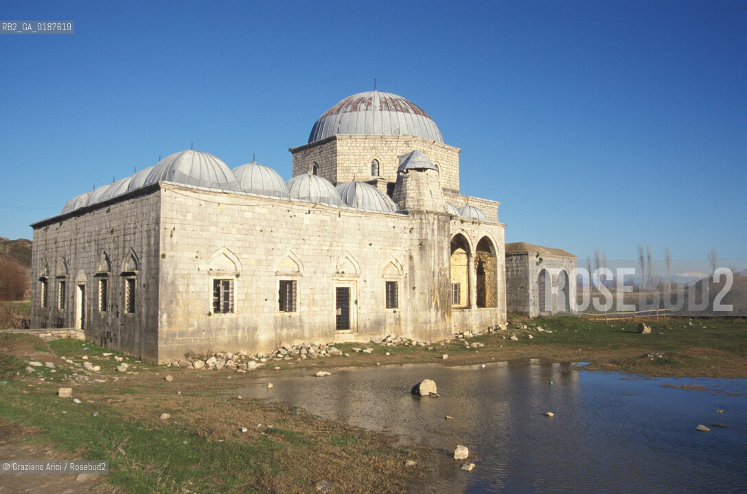 ( ALBANIA  ) SCUTARI : LA VECCHIA MOSCHEA  © 2002 Graziano Arici/Rosebud2 / GEO